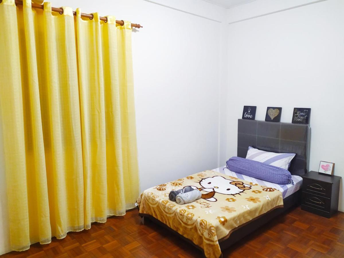 Victoria Homestay Sibu - Next To Shopping Complex & Large Car Park Area With Autogate ภายนอก รูปภาพ