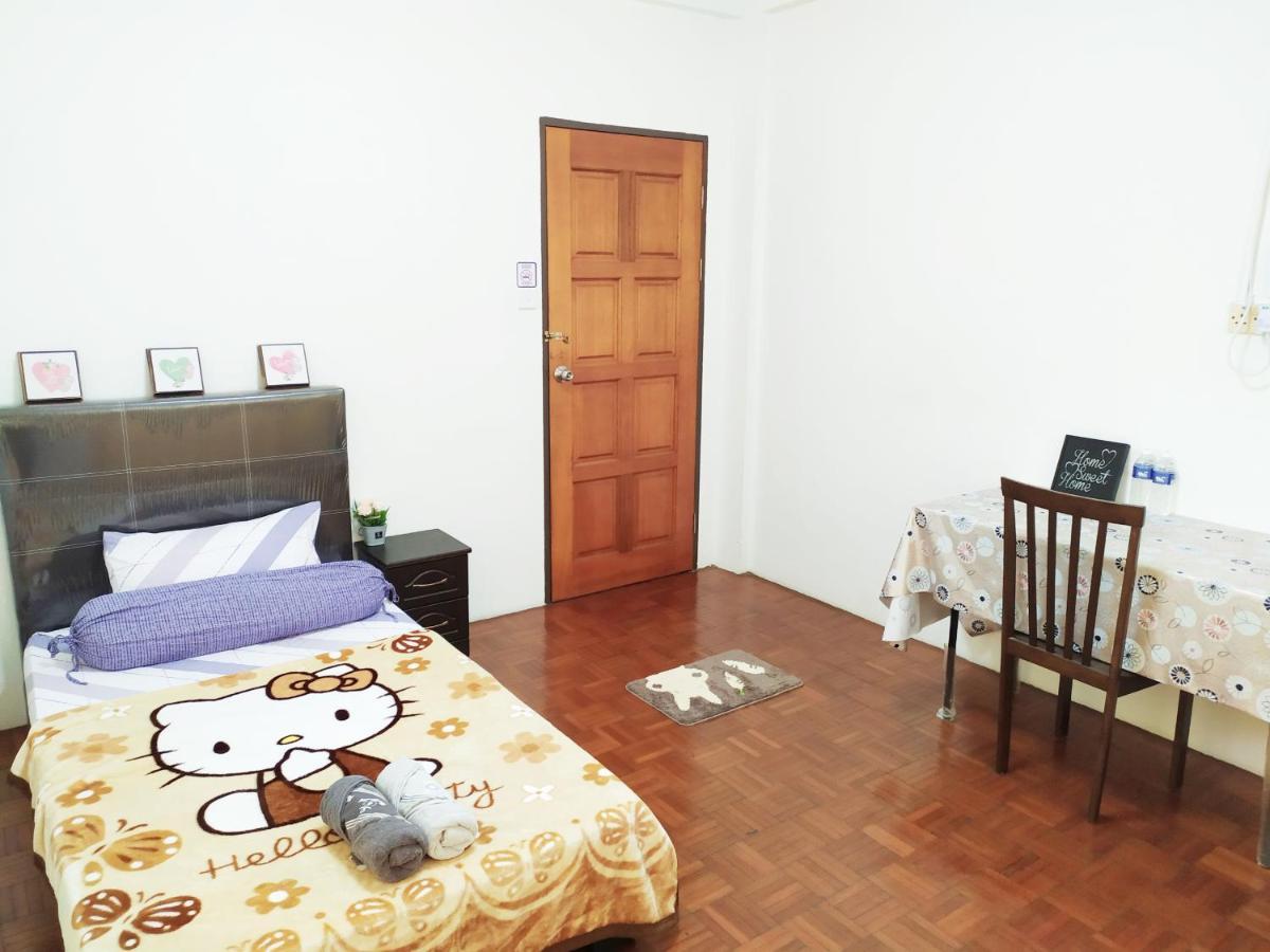 Victoria Homestay Sibu - Next To Shopping Complex & Large Car Park Area With Autogate ภายนอก รูปภาพ